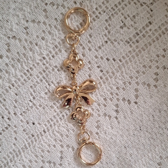 Striped Bow Keychain with Gold Accents - Picture 4 of 8